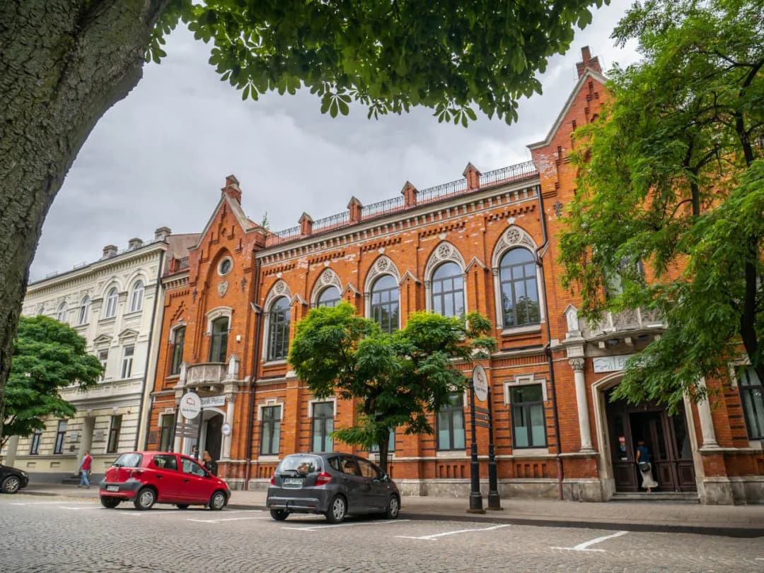 Co zwiedzić w Radomiu? Niezapomniane atrakcje i miejsca do odwiedzenia