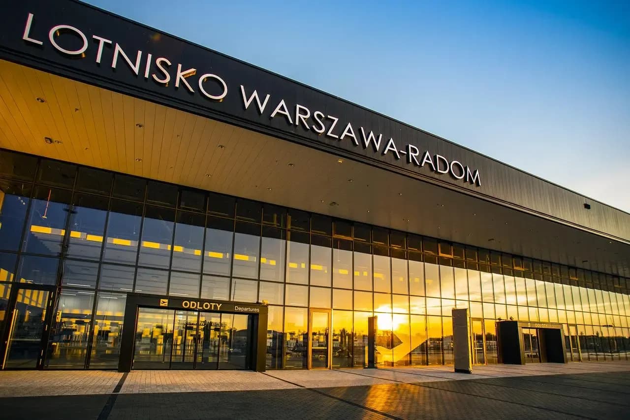 Lotnisko w Radomiu kiedy otwarcie? Oto daty i szczegóły!