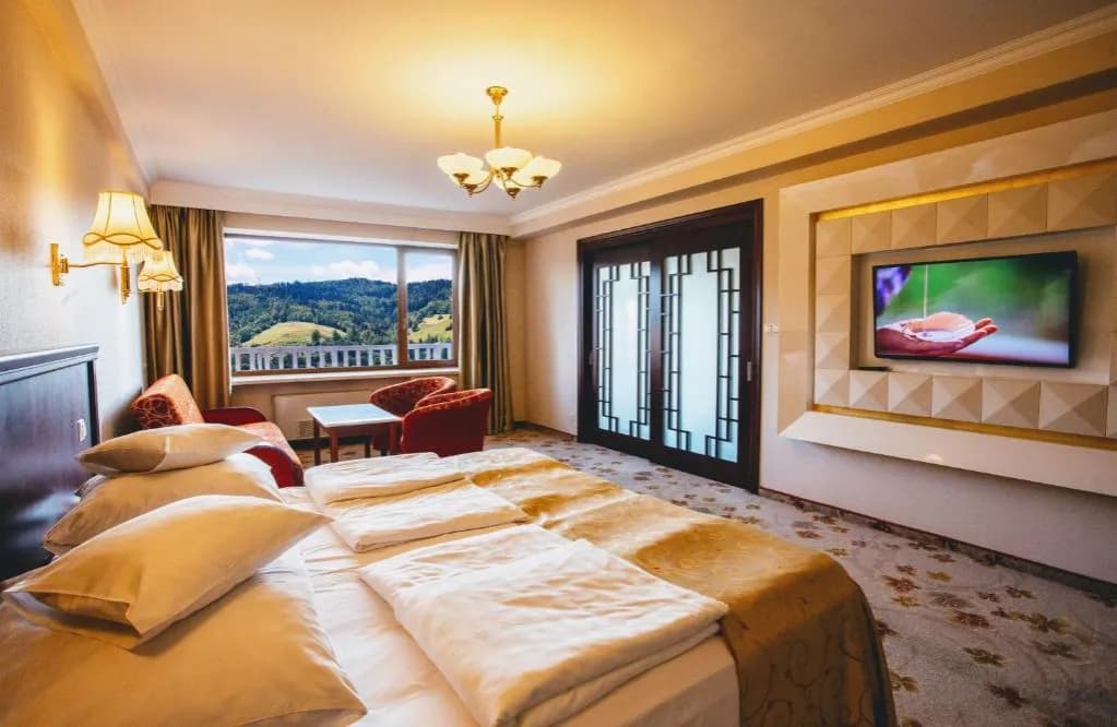 Ile kosztuje nocleg w hotelu Gołębiewski? Przegląd cen i ofert